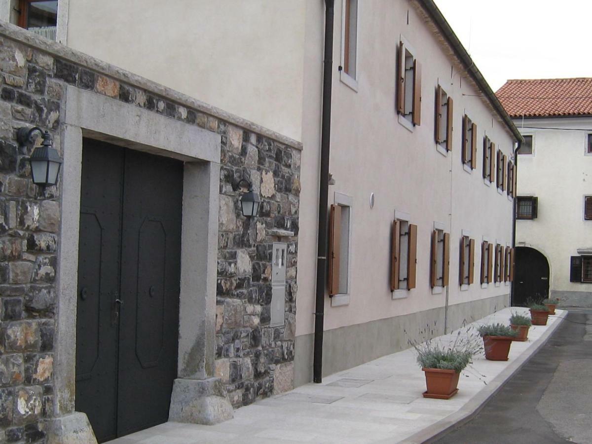 Guesthouse Muha Липица Екстериор снимка